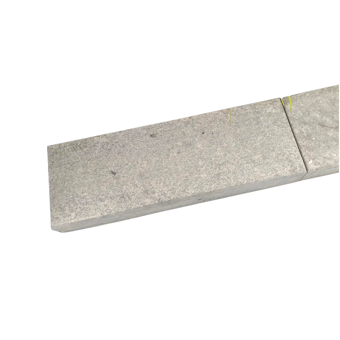 Traptrede uit oude borduur gevlamd zichtvlak