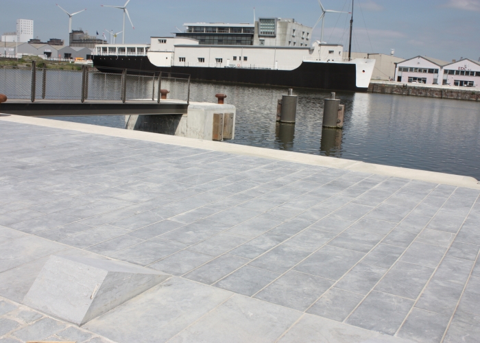 Antwerpen Noorddok Chinese Blauwe Hardsteen