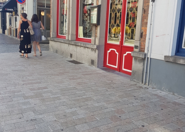 't Zand Brugge Portugese graniet