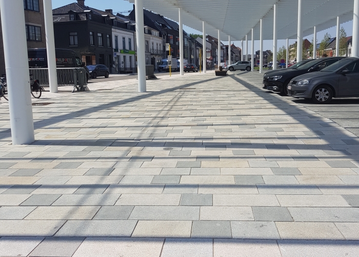 Sint-Lievens-Houtum Portugese graniet en Chinese graniet