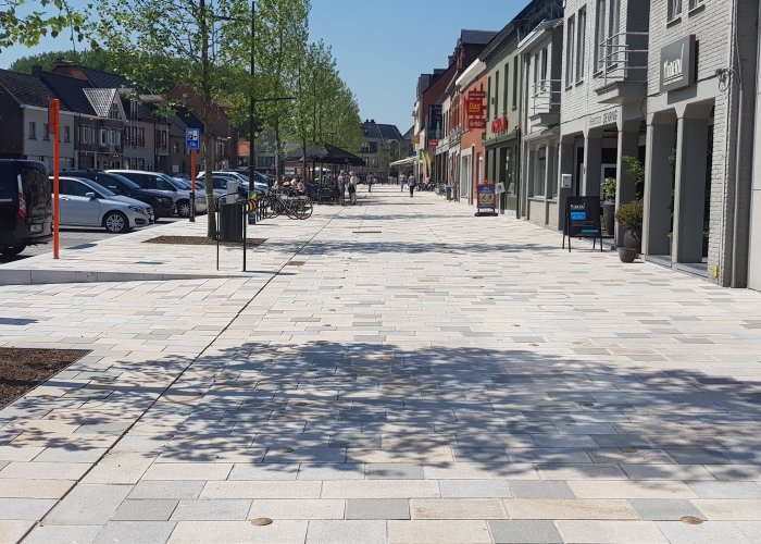 Sint-Lievens-Houtum Portugese graniet en Chinese graniet